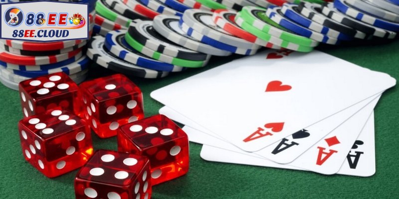 Game bài Royal là trò chơi bài hấp dẫn, độc đáo nên thử ngay